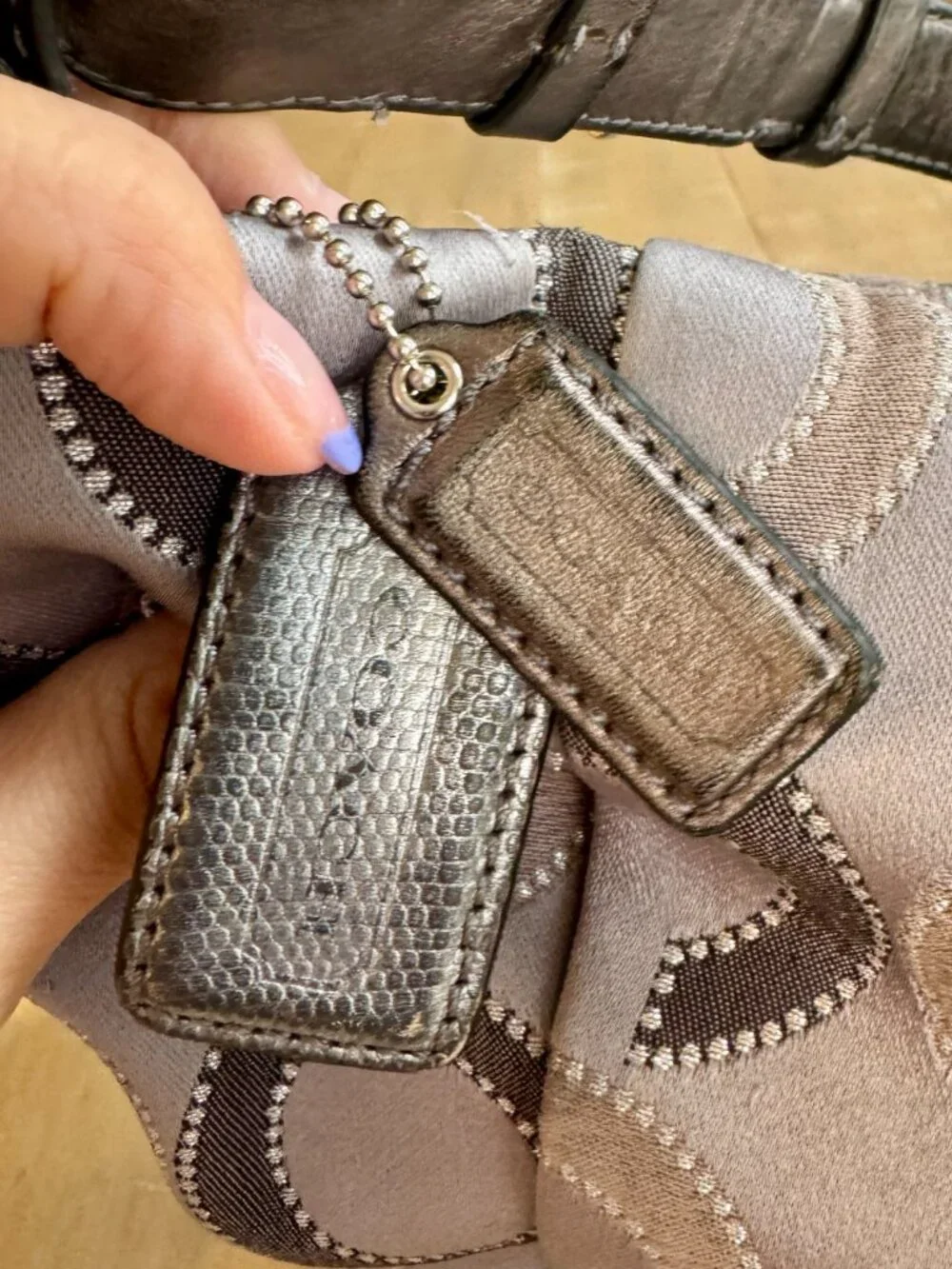 Coach description add